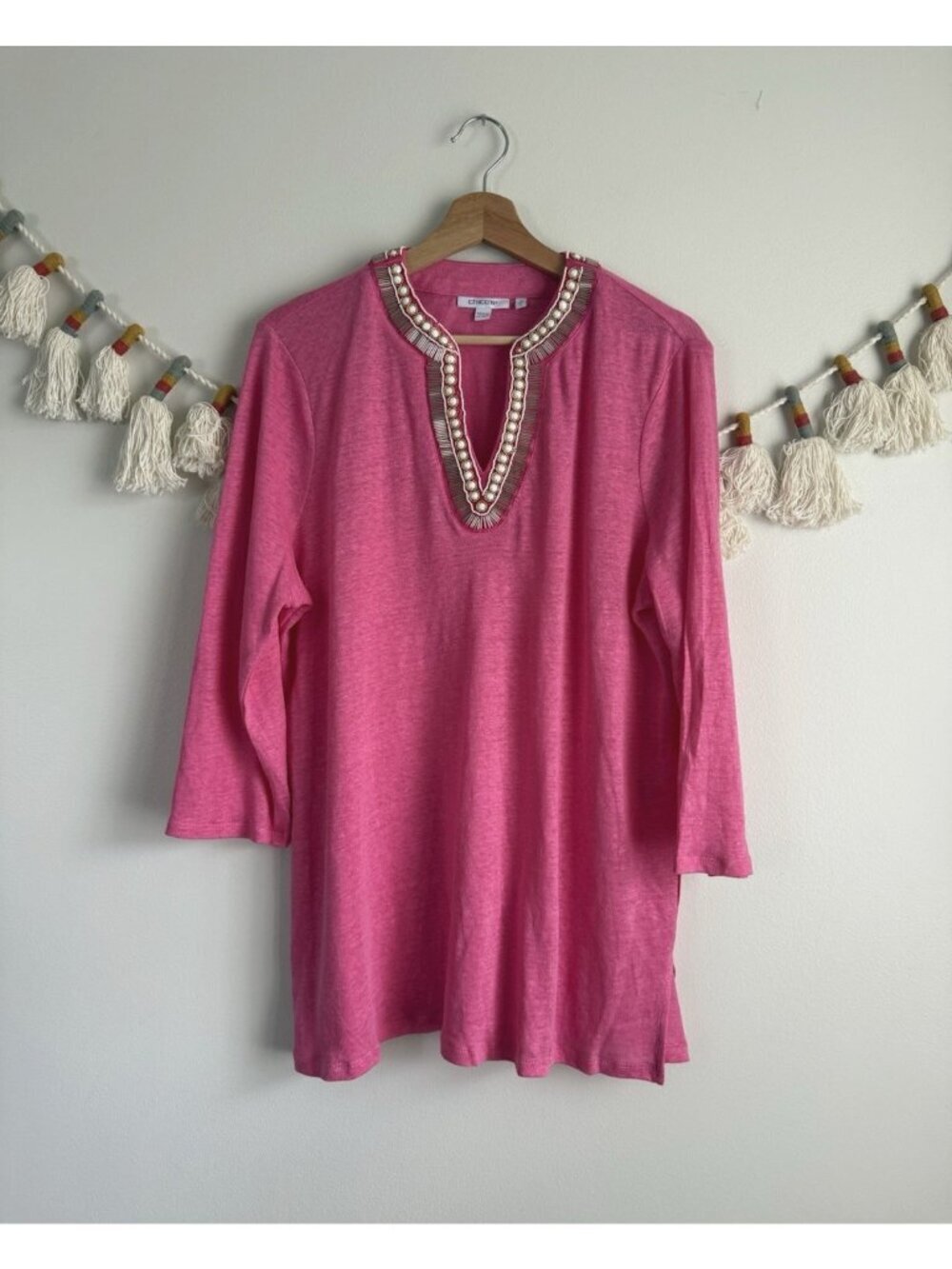 Chico’s Linen Pink Beaded V-neck Half Sleeve Top Boho Feminine Coastal Resort L